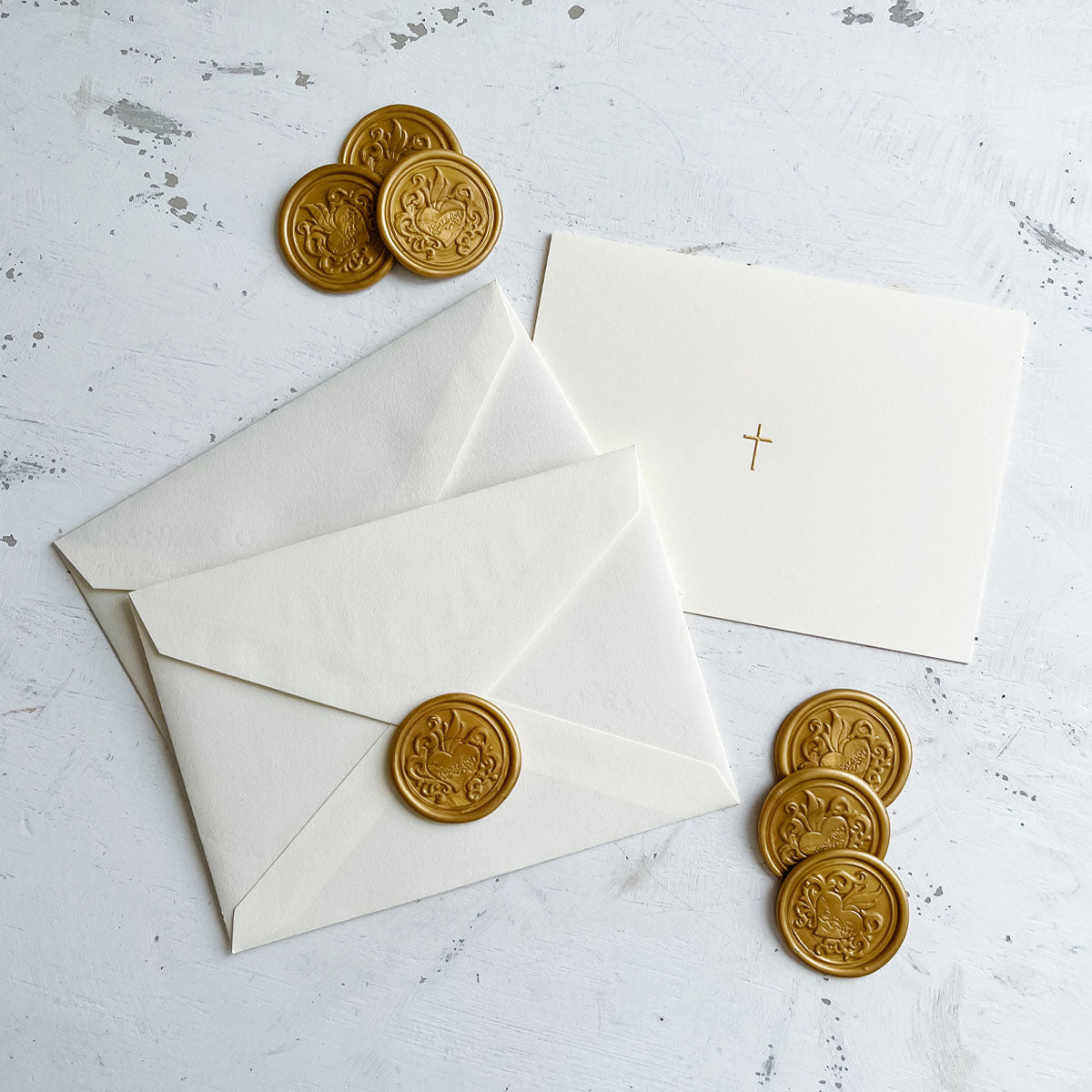 Wax Seals with Sacred Heart - Gold - House of Royals
